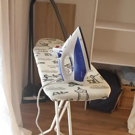 Le Grand Appart' Proche Commerces شقة