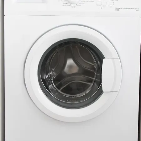 Le Grand Appart' Proche Commerces شقة