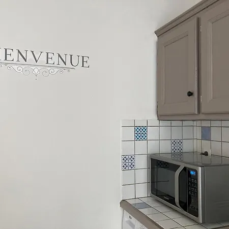 Le Grand Appart' Proche Commerces Apartment